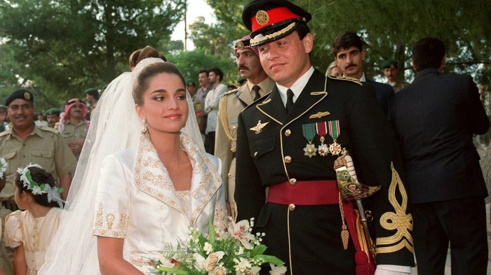 Queen soraya of iran wedding dress