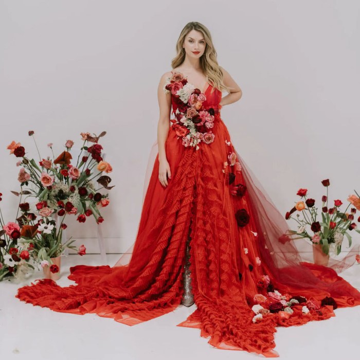 Pretty red wedding dresses