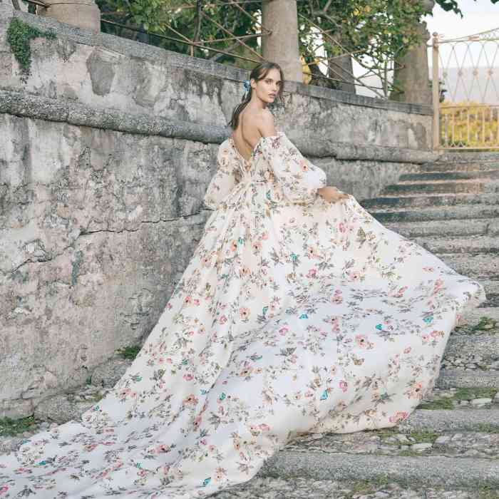 Wedding dress floral print